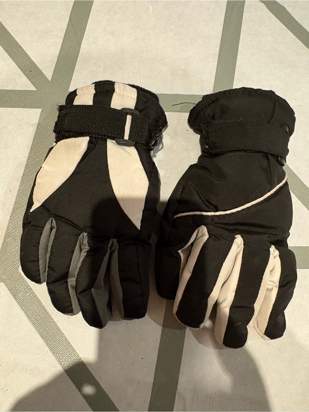free with purchase Black and Cream Insulated Winter Gloves